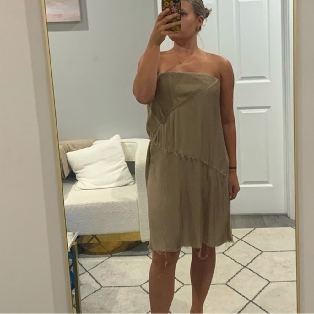 ✅ Acne Dress Libi Short Paw Strapless Mini in Nude